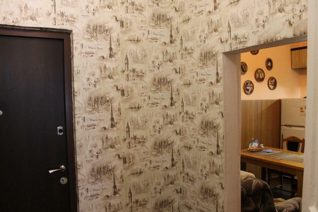 Apartment On Rynok Square Leopoli Esterno foto